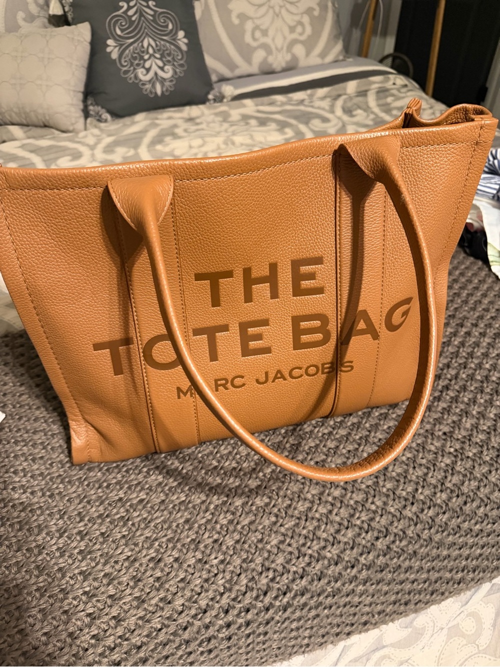 Marc Jacobs The Tote Bag in Camel Tan Leather